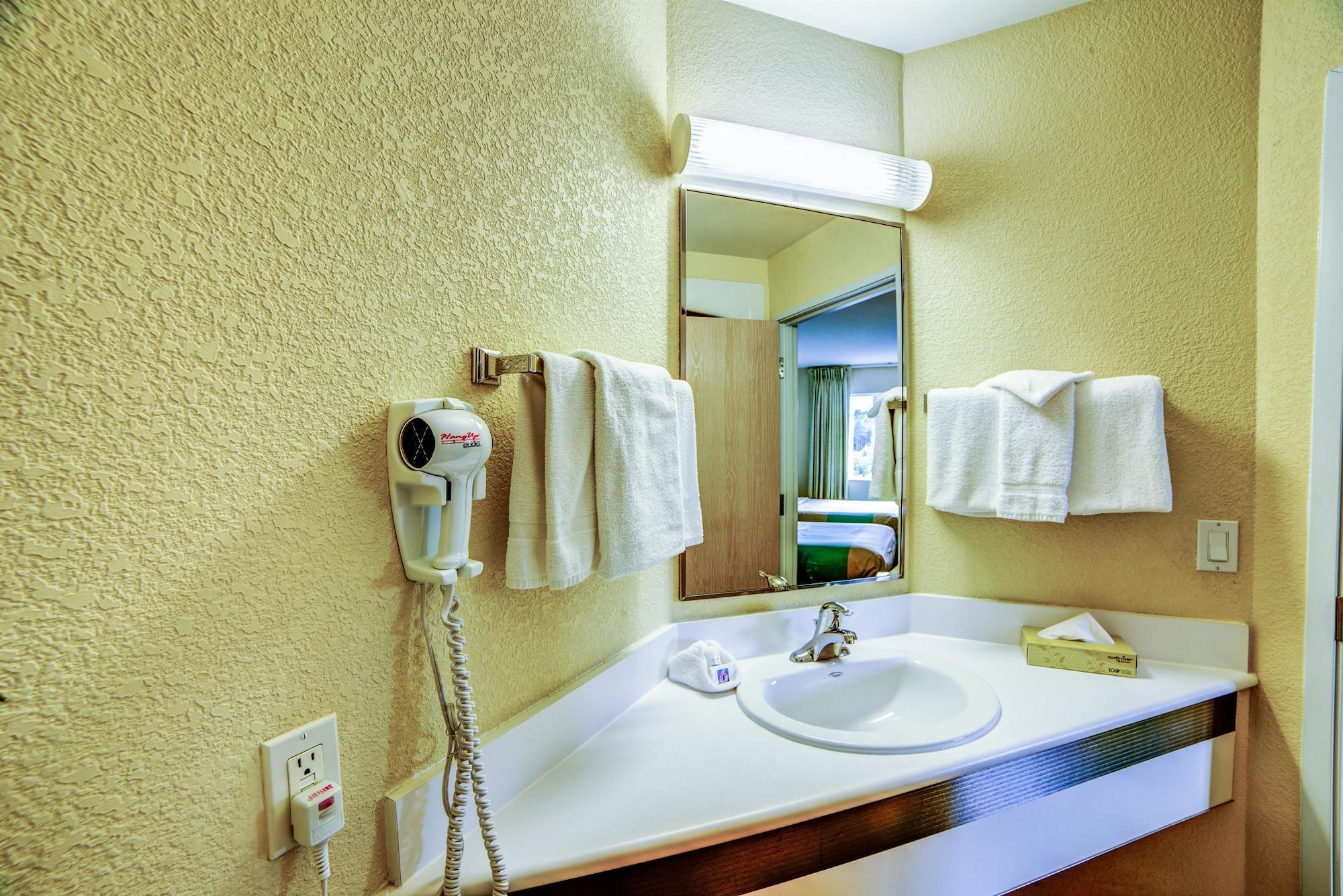 Motel 6-Huntsville, On Kültér fotó