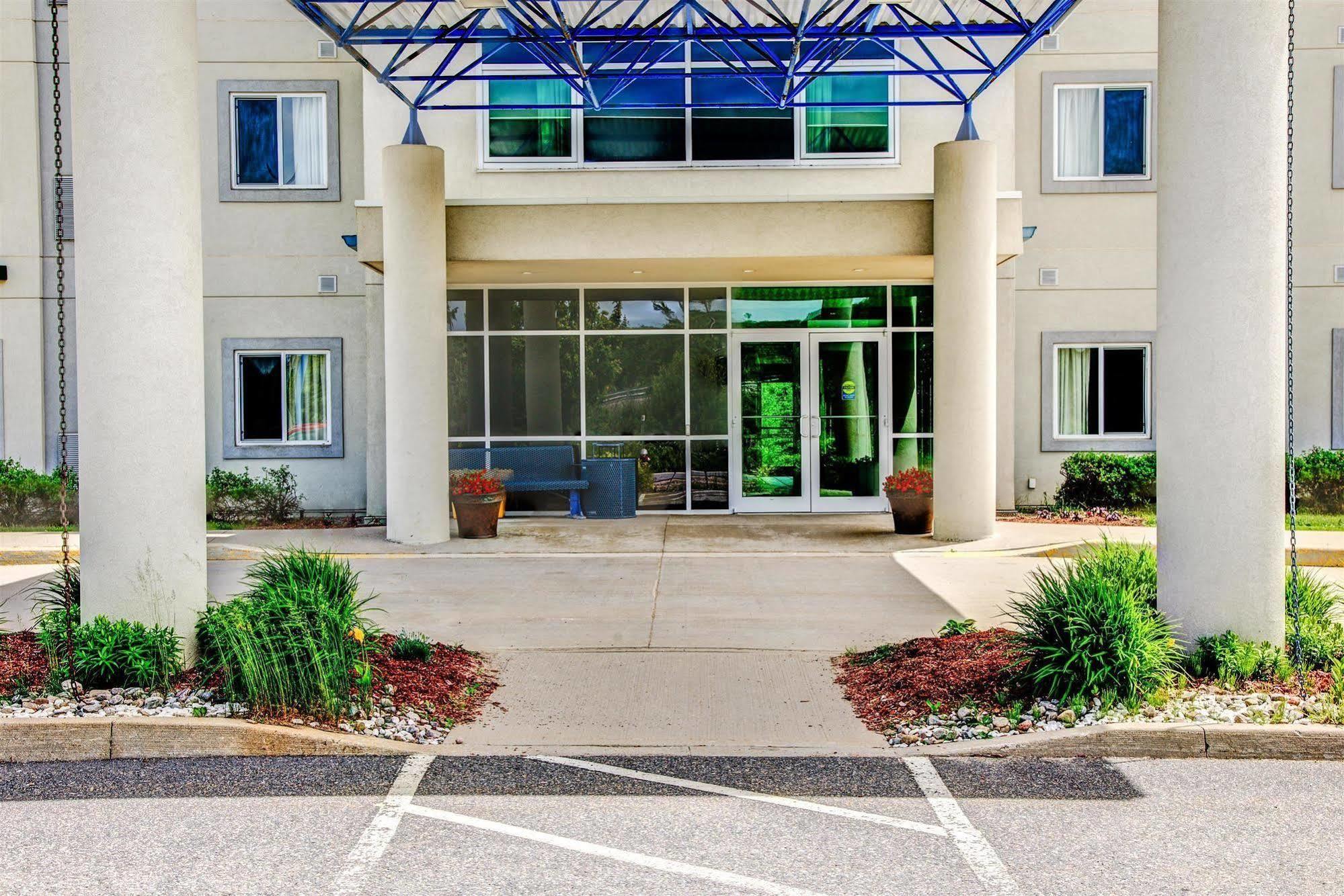 Motel 6-Huntsville, On Kültér fotó
